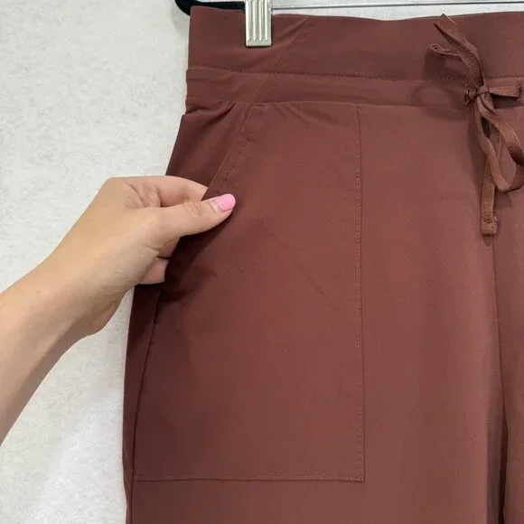 Nike Dri-FIT Pants Womens Large Brown CU4603-273 Lightweight Jogger Athletic - Picture 2 of 13